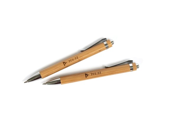 Stříbrné pero broušené