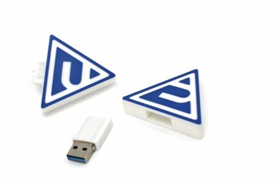 USB flash disk s reliéfem - menší