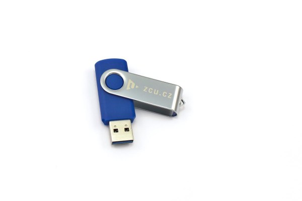 Otočný USB flash disk
